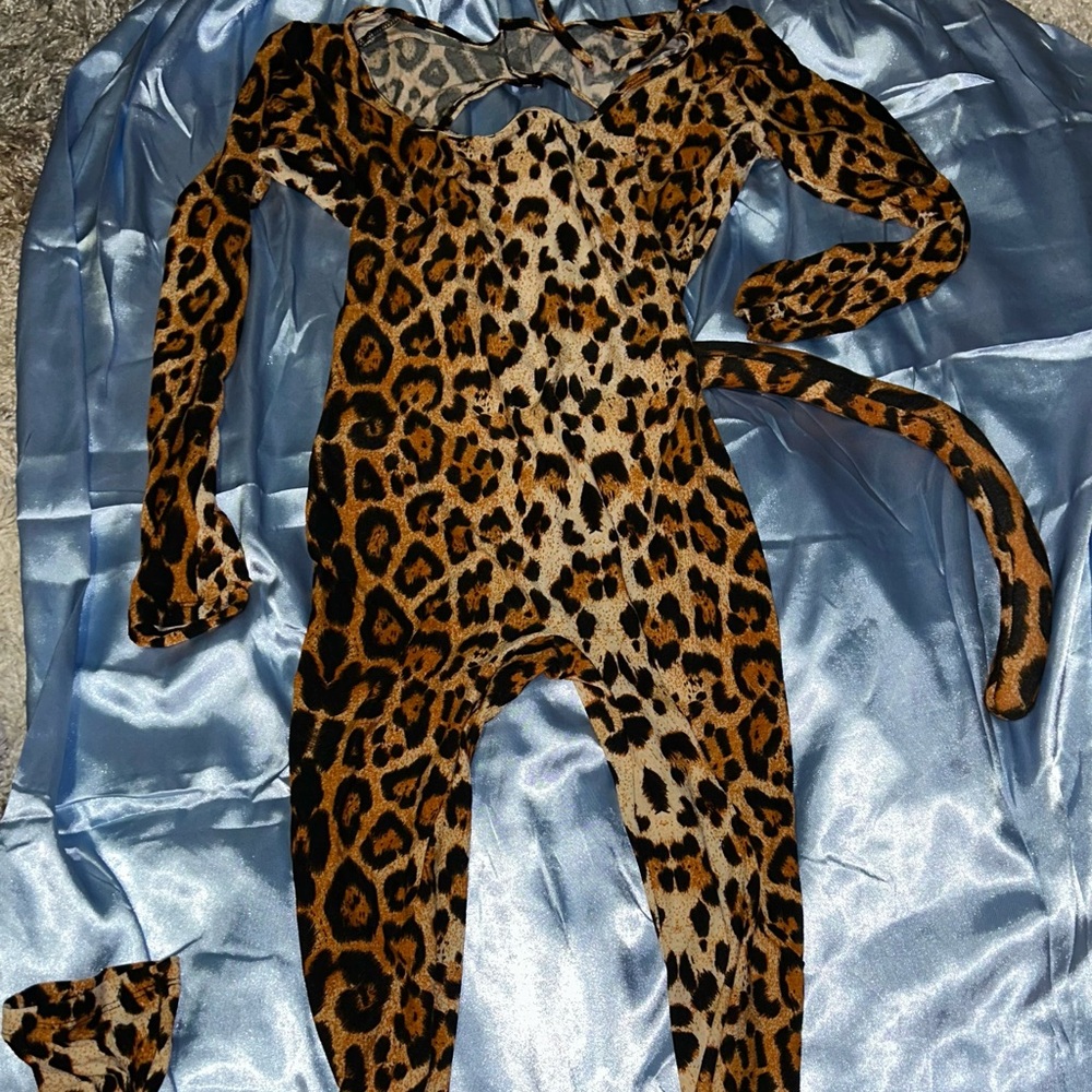 Cougar Costume Leg Avenue size S/M